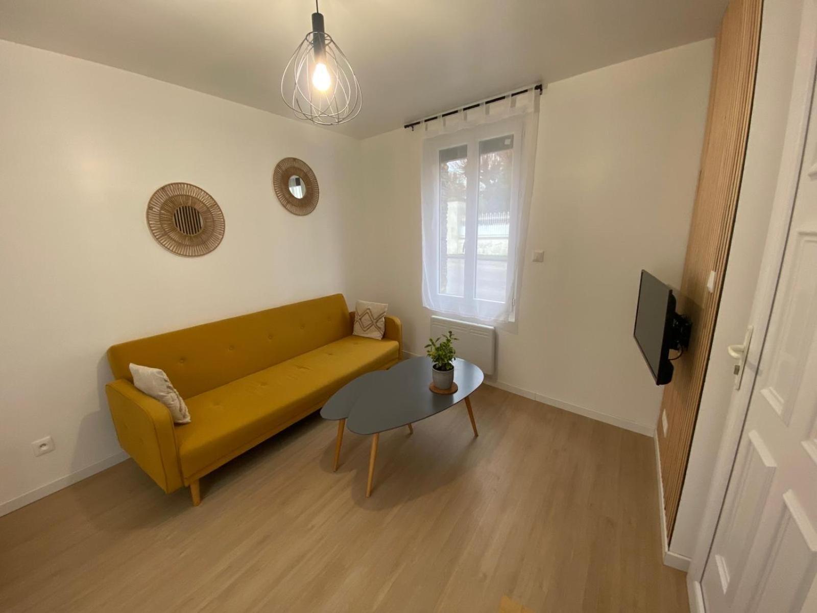 Appartements Pacy-Sur-Eure Luaran gambar
